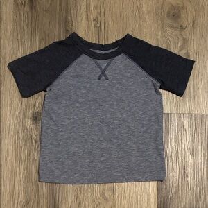 Old Navy Blue Raglan T-Shirt 18-24 Months